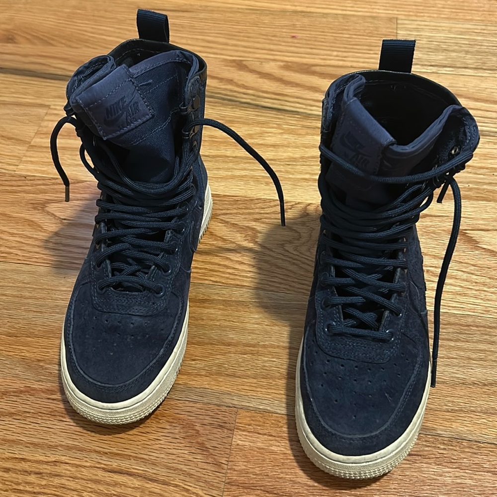 (WMNS) Nike SF Air Force 1 High ‘Midnight Navy’